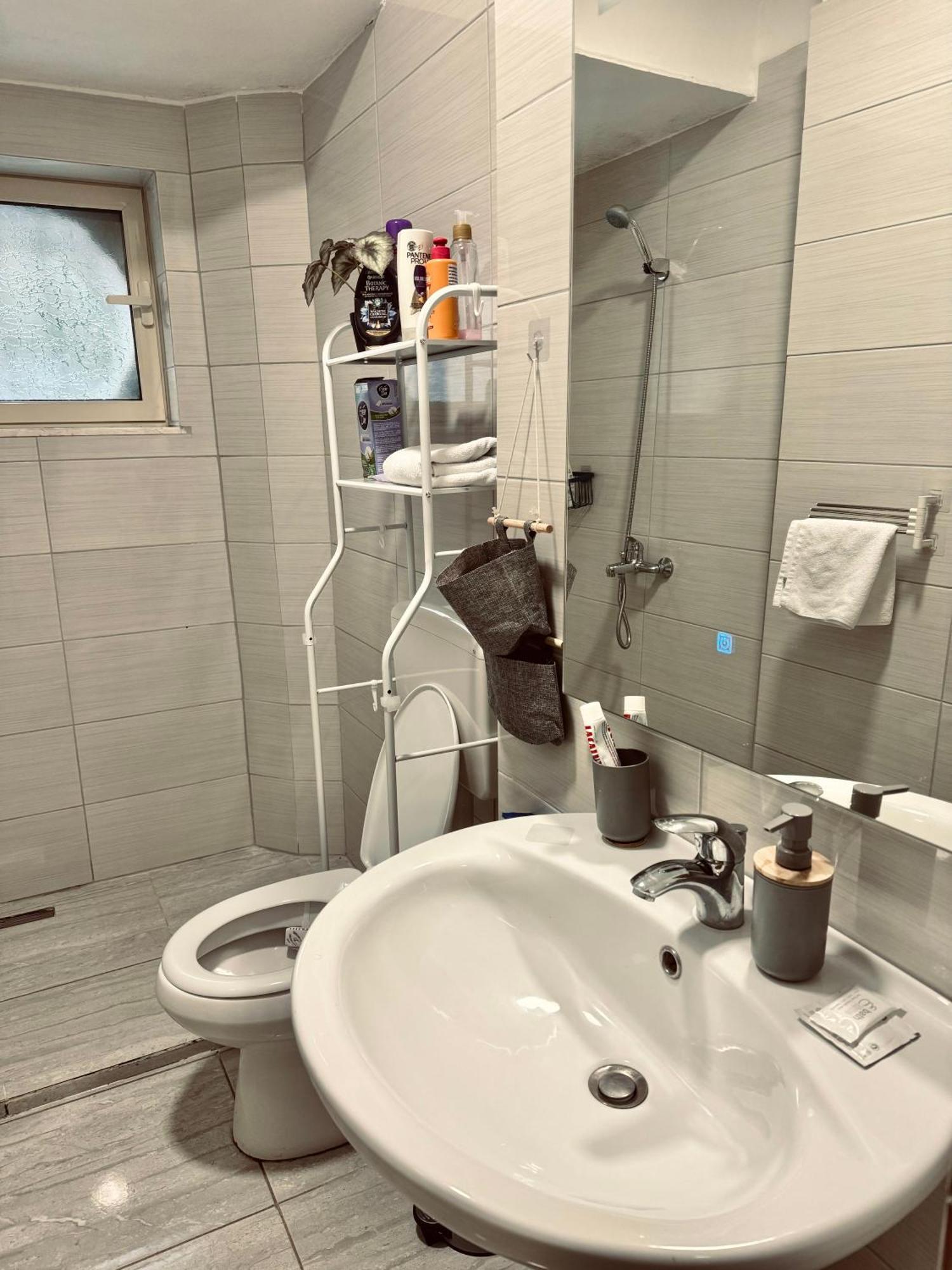 Urban Apartment In Blloku 地拉那 外观 照片