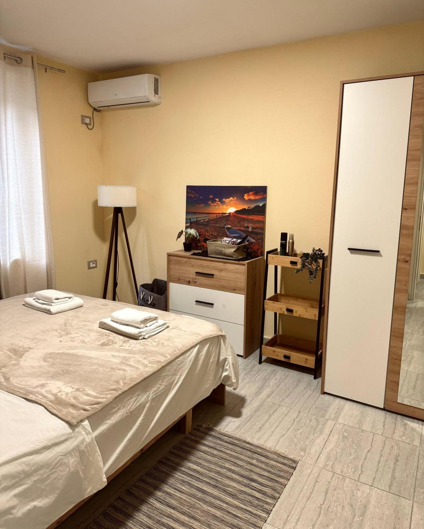Urban Apartment In Blloku 地拉那 外观 照片